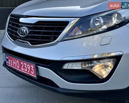 Серый Киа Sportage, объемом двигателя 2 л и пробегом 246 тыс. км за 12999 $, фото 10 на Automoto.ua