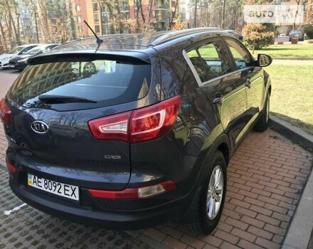 Сірий Кіа Sportage, об'ємом двигуна 1.7 л та пробігом 261 тис. км за 12299 $, фото 12 на Automoto.ua