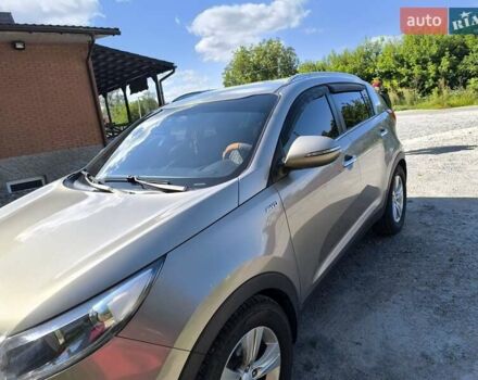 Серый Киа Sportage, объемом двигателя 2 л и пробегом 205 тыс. км за 12200 $, фото 5 на Automoto.ua