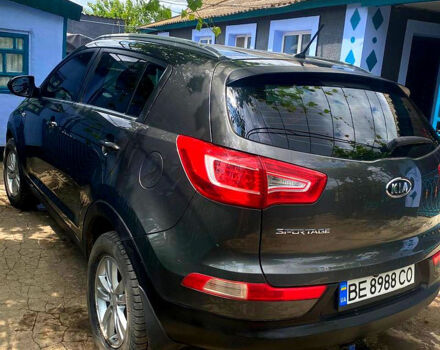 Серый Киа Sportage, объемом двигателя 1.7 л и пробегом 200 тыс. км за 12000 $, фото 4 на Automoto.ua