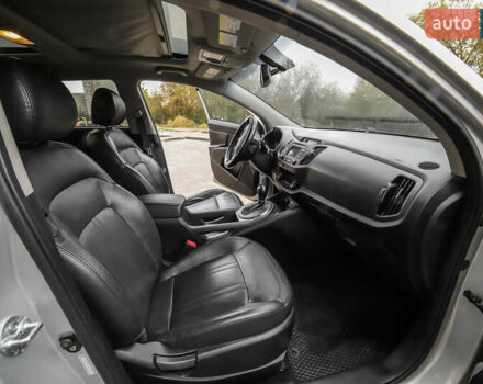 Серый Киа Sportage, объемом двигателя 2 л и пробегом 245 тыс. км за 14500 $, фото 13 на Automoto.ua