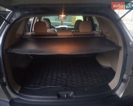 Сірий Кіа Sportage, об'ємом двигуна 2.4 л та пробігом 268 тис. км за 11000 $, фото 6 на Automoto.ua