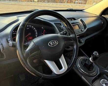 Серый Киа Sportage, объемом двигателя 1.69 л и пробегом 115 тыс. км за 12500 $, фото 21 на Automoto.ua