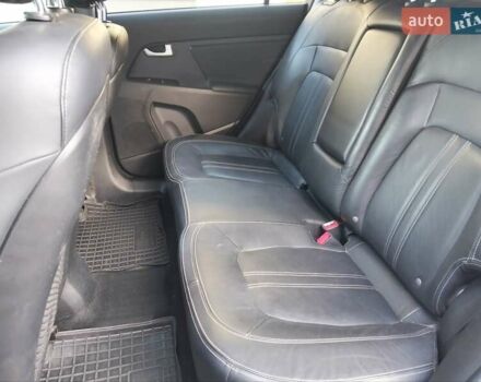 Сірий Кіа Sportage, об'ємом двигуна 2 л та пробігом 230 тис. км за 12400 $, фото 17 на Automoto.ua