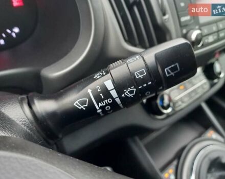 Серый Киа Sportage, объемом двигателя 1.7 л и пробегом 224 тыс. км за 11900 $, фото 9 на Automoto.ua