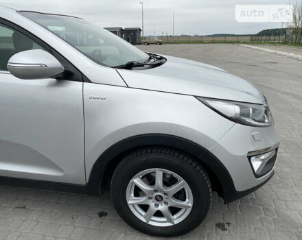 Сірий Кіа Sportage, об'ємом двигуна 2 л та пробігом 224 тис. км за 14700 $, фото 9 на Automoto.ua