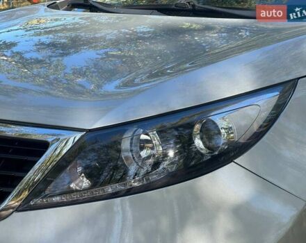 Сірий Кіа Sportage, об'ємом двигуна 2 л та пробігом 142 тис. км за 11450 $, фото 4 на Automoto.ua