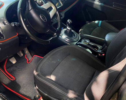 Серый Киа Sportage, объемом двигателя 1.7 л и пробегом 200 тыс. км за 12000 $, фото 11 на Automoto.ua