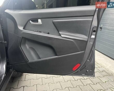 Сірий Кіа Sportage, об'ємом двигуна 2 л та пробігом 185 тис. км за 13399 $, фото 82 на Automoto.ua