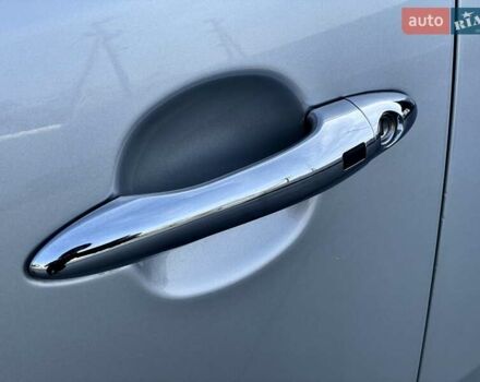 Серый Киа Sportage, объемом двигателя 2 л и пробегом 246 тыс. км за 12999 $, фото 18 на Automoto.ua