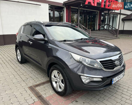 Киа Sportage 2013 в Могилев-Подольском на Automoto.ua Серый Киа Sportage, объемом двигателя 2 л и пробегом 229 тыс. км за 11900 $, фото 5 на Automoto.ua
