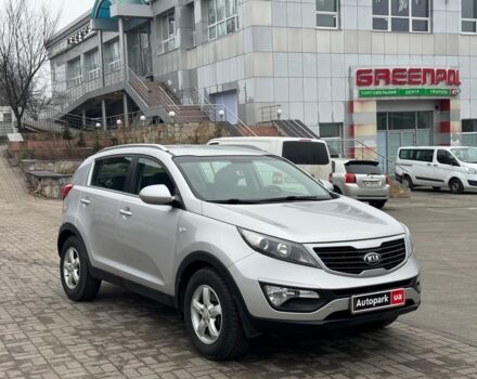 Сірий Кіа Sportage, об'ємом двигуна 2 л та пробігом 144 тис. км за 11990 $, фото 2 на Automoto.ua