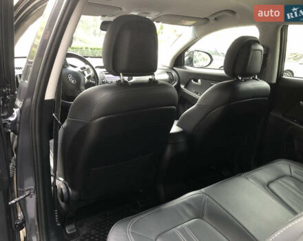 Серый Киа Sportage, объемом двигателя 2 л и пробегом 136 тыс. км за 15950 $, фото 13 на Automoto.ua