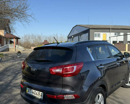 Серый Киа Sportage, объемом двигателя 2 л и пробегом 168 тыс. км за 13000 $, фото 4 на Automoto.ua