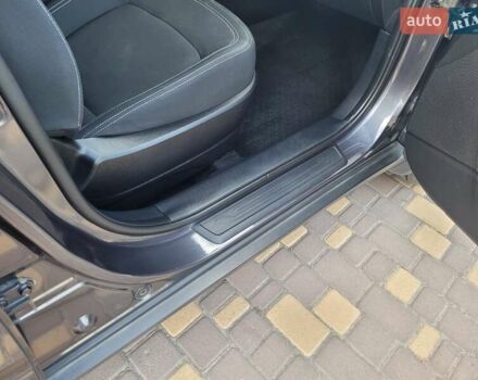 Сірий Кіа Sportage, об'ємом двигуна 2 л та пробігом 138 тис. км за 14200 $, фото 6 на Automoto.ua