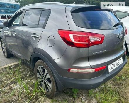 Сірий Кіа Sportage, об'ємом двигуна 2 л та пробігом 175 тис. км за 13500 $, фото 6 на Automoto.ua