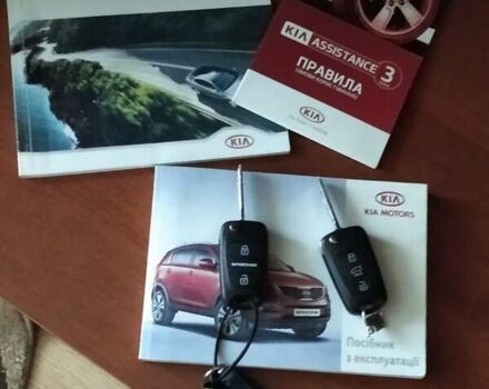 Сірий Кіа Sportage, об'ємом двигуна 1.7 л та пробігом 198 тис. км за 14000 $, фото 2 на Automoto.ua