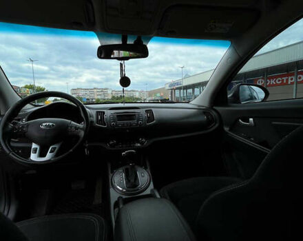 Сірий Кіа Sportage, об'ємом двигуна 2 л та пробігом 230 тис. км за 13200 $, фото 5 на Automoto.ua