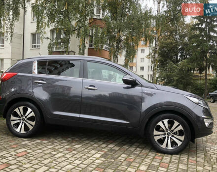 Серый Киа Sportage, объемом двигателя 2 л и пробегом 136 тыс. км за 15950 $, фото 26 на Automoto.ua