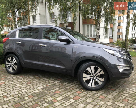 Серый Киа Sportage, объемом двигателя 2 л и пробегом 136 тыс. км за 15950 $, фото 4 на Automoto.ua