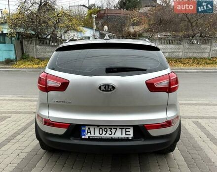 Серый Киа Sportage, объемом двигателя 2 л и пробегом 109 тыс. км за 13900 $, фото 5 на Automoto.ua
