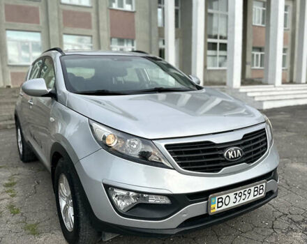 Серый Киа Sportage, объемом двигателя 1.7 л и пробегом 218 тыс. км за 10300 $, фото 16 на Automoto.ua