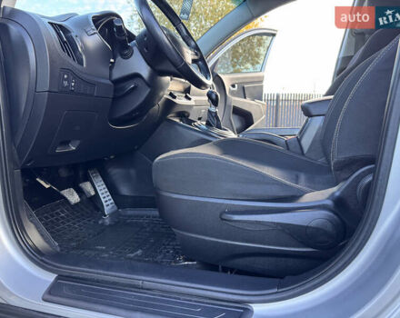 Серый Киа Sportage, объемом двигателя 1.69 л и пробегом 153 тыс. км за 12350 $, фото 23 на Automoto.ua