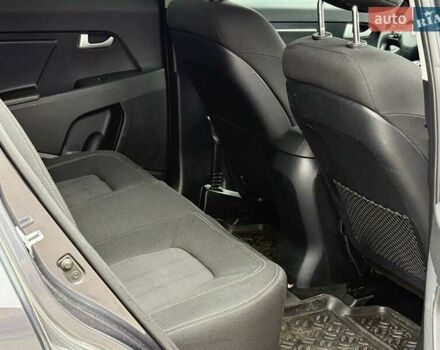 Серый Киа Sportage, объемом двигателя 1.7 л и пробегом 244 тыс. км за 11490 $, фото 10 на Automoto.ua