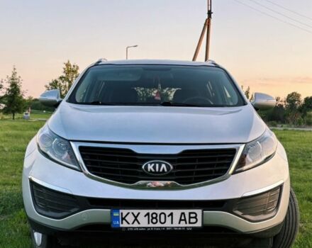 Серый Киа Sportage, объемом двигателя 2 л и пробегом 242 тыс. км за 12500 $, фото 3 на Automoto.ua