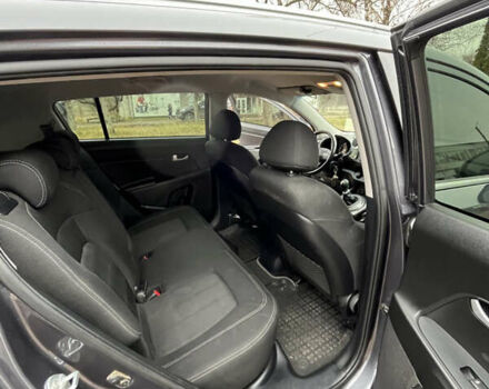 Серый Киа Sportage, объемом двигателя 1.69 л и пробегом 83 тыс. км за 13700 $, фото 15 на Automoto.ua