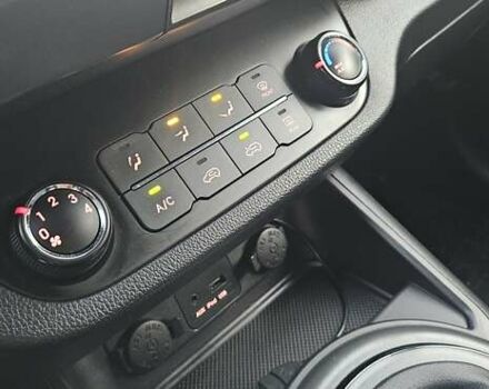 Серый Киа Sportage, объемом двигателя 1.7 л и пробегом 202 тыс. км за 12700 $, фото 30 на Automoto.ua