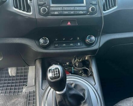 Серый Киа Sportage, объемом двигателя 1.7 л и пробегом 197 тыс. км за 11300 $, фото 6 на Automoto.ua