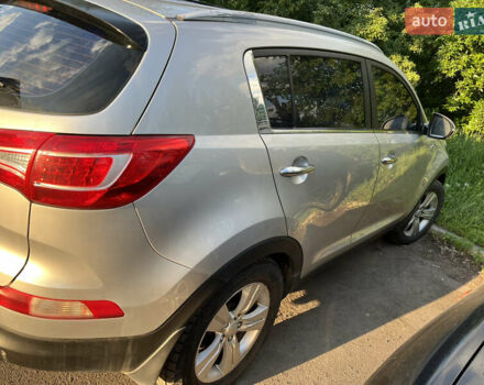 Серый Киа Sportage, объемом двигателя 1.98 л и пробегом 140 тыс. км за 13100 $, фото 4 на Automoto.ua