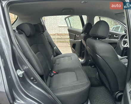 Серый Киа Sportage, объемом двигателя 1.69 л и пробегом 133 тыс. км за 12700 $, фото 20 на Automoto.ua