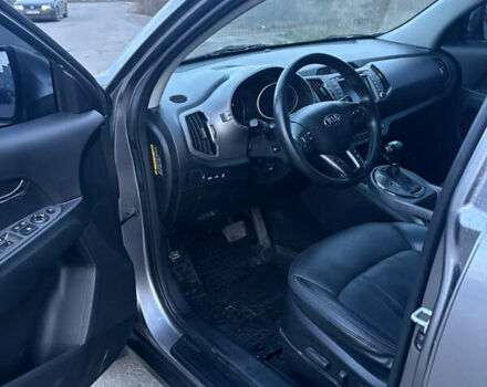 Сірий Кіа Sportage, об'ємом двигуна 2 л та пробігом 163 тис. км за 14950 $, фото 9 на Automoto.ua