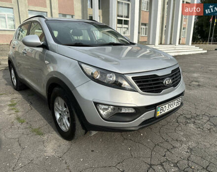 Серый Киа Sportage, объемом двигателя 1.7 л и пробегом 218 тыс. км за 10300 $, фото 2 на Automoto.ua