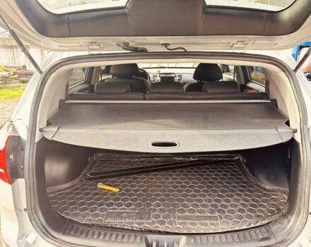 Серый Киа Sportage, объемом двигателя 1.7 л и пробегом 222 тыс. км за 11500 $, фото 12 на Automoto.ua