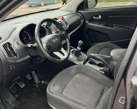 Серый Киа Sportage, объемом двигателя 1.69 л и пробегом 83 тыс. км за 13700 $, фото 10 на Automoto.ua