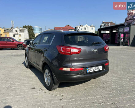 Кіа Sportage 2013 у Львові на Automoto.ua Сірий Кіа Sportage, об'ємом двигуна 1.7 л та пробігом 250 тис. км за 12700 $, фото 13 на Automoto.ua