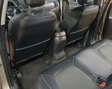 Серый Киа Sportage, объемом двигателя 2 л и пробегом 225 тыс. км за 13000 $, фото 11 на Automoto.ua
