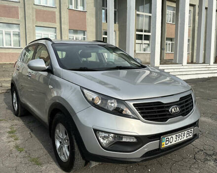 Киа Sportage 2013 в Волочиске на Automoto.ua Серый Киа Sportage, объемом двигателя 1.7 л и пробегом 215 тыс. км за 10800 $, фото 21 на Automoto.ua