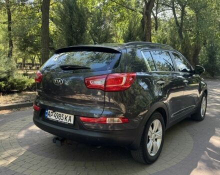 Серый Киа Sportage, объемом двигателя 2 л и пробегом 185 тыс. км за 13999 $, фото 4 на Automoto.ua
