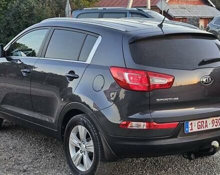 Серый Киа Sportage, объемом двигателя 1.7 л и пробегом 202 тыс. км за 12700 $, фото 8 на Automoto.ua
