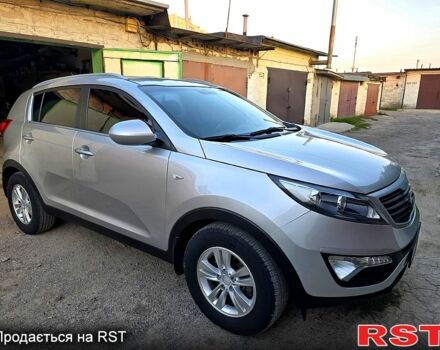 Киа Sportage 2013 в Харькове на Automoto.ua Серый Киа Sportage, объемом двигателя 1.7 л и пробегом 149 тыс. км за 12300 $, фото 5 на Automoto.ua