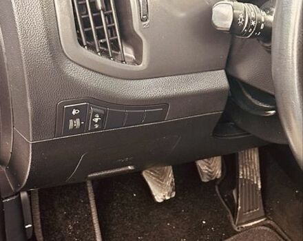 Серый Киа Sportage, объемом двигателя 1.7 л и пробегом 222 тыс. км за 11500 $, фото 18 на Automoto.ua