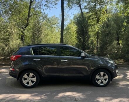 Серый Киа Sportage, объемом двигателя 2 л и пробегом 185 тыс. км за 13999 $, фото 5 на Automoto.ua