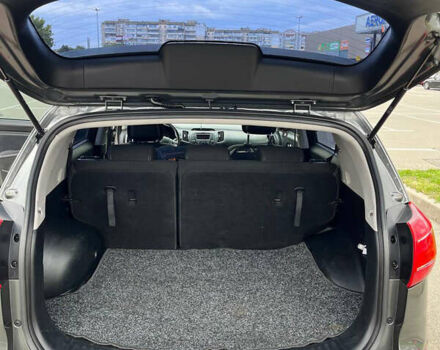 Сірий Кіа Sportage, об'ємом двигуна 2 л та пробігом 230 тис. км за 13200 $, фото 3 на Automoto.ua