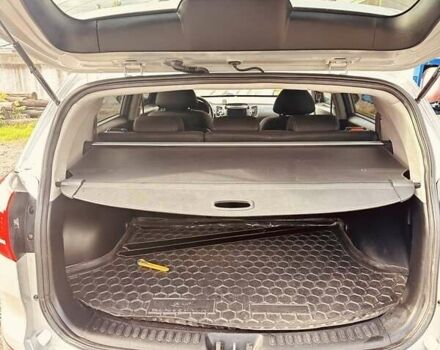 Серый Киа Sportage, объемом двигателя 1.7 л и пробегом 222 тыс. км за 11500 $, фото 11 на Automoto.ua