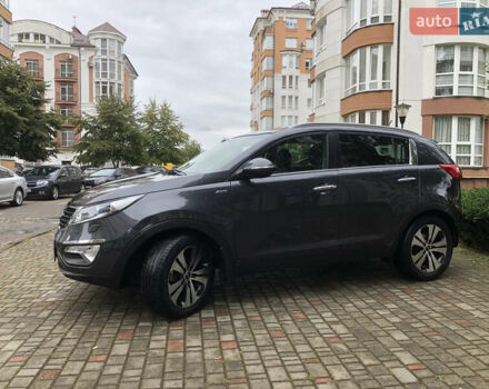 Серый Киа Sportage, объемом двигателя 2 л и пробегом 136 тыс. км за 15950 $, фото 3 на Automoto.ua