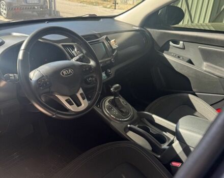 Серый Киа Sportage, объемом двигателя 2 л и пробегом 185 тыс. км за 13999 $, фото 16 на Automoto.ua
